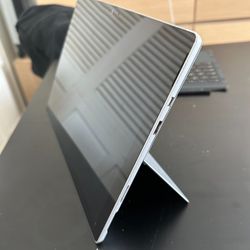 Surface Pro 6 With Keyboard And Charger