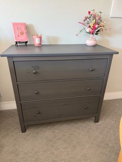 IKEA HEMNES 3-Drawer Dresser – Gray – $40