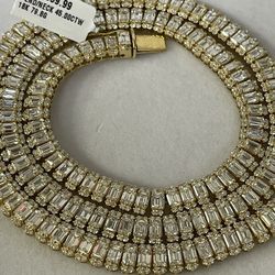 Diamond necklace 45 carats. 18 karat gold.