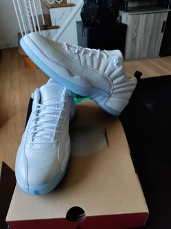 Jordan 12 Easter/Lagoons Size 11