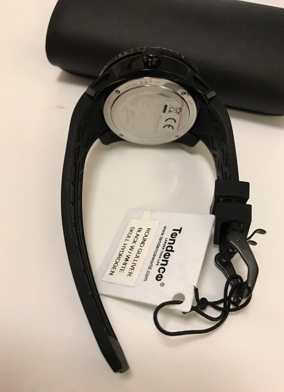 Tendence Apache Skull Hydrogen Black White Watch Electronics & Media