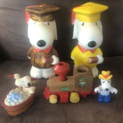 Vintage Lot Of Snoopy Collectibles-Banks-Rolling Bath From 1950s-Each Have A Flaw-As Is