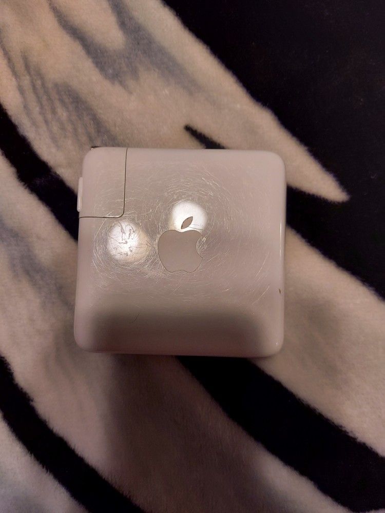 87w USB C Power Adapter Appppleee