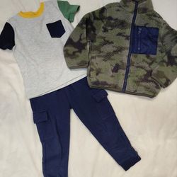 3 piece outfit size 3T Boys set