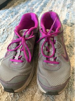 Nike Women’s Running Shoes – Size 9 – $12