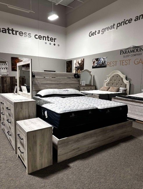 OM• $38 Initial • Brand New Bedroom Set 