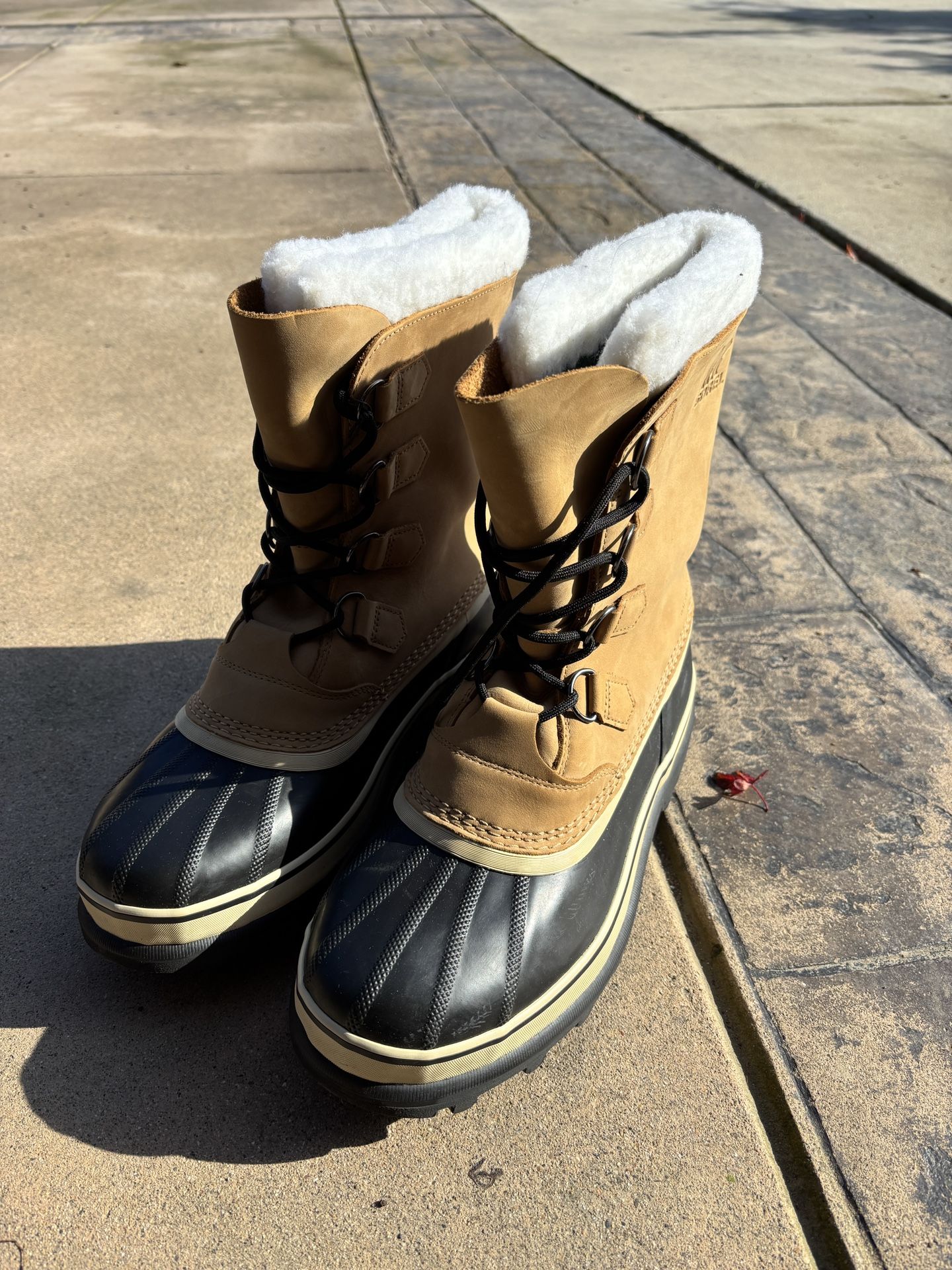 Brand New SOREL boots