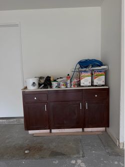 FREE Vanity/Cabinet