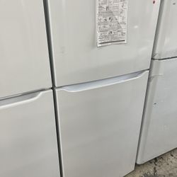 LG Top And Bottom In White New Open Box 