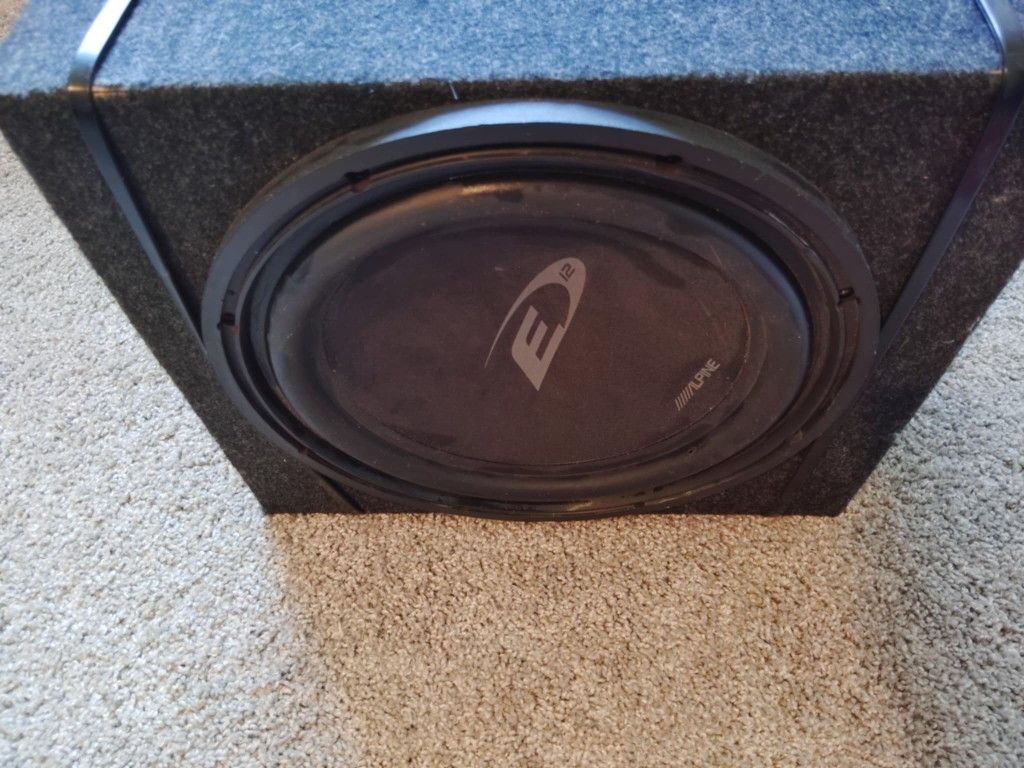 Alpine 12 Inch Speaker In Box