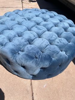 Large Round Tufted Velvet Ottoman