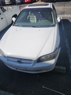 HONDA ACCORD PARTS CAR