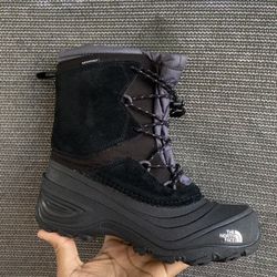 The North Alpenglow black 