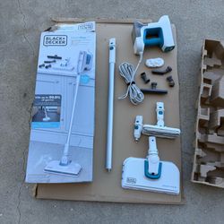 BLACK+DECKER Steam Mop Cleaning System with 6-Attachments