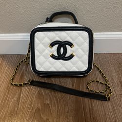 CC BAG for Sale in West Linn, OR - OfferUp