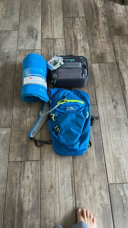 New, 4 Piece Camper Blanket, Lunch Box And Backpack Hydra Pack