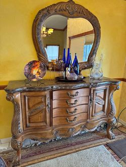 Beautiful Michael AMINI ( Deliver Include In Price )