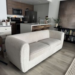 Ivory Tone Texture Couch 