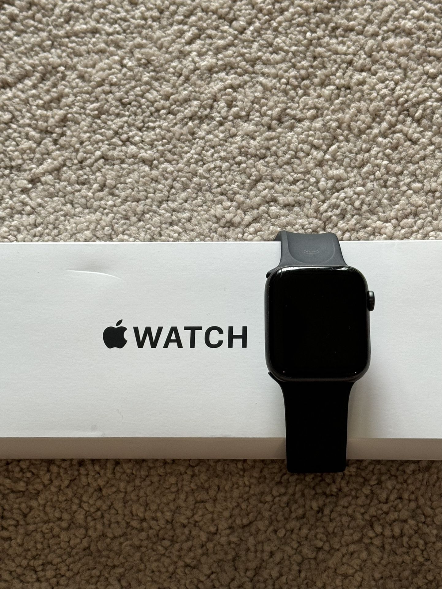 Apple Watch SE 44mm (Model A2354)
