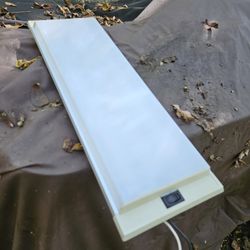 4 Double Bulb Florescent Lights Camper