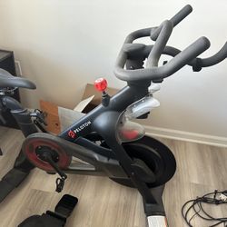 Peloton Bike