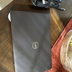 Dell TOUCHSCREEN Laptop 