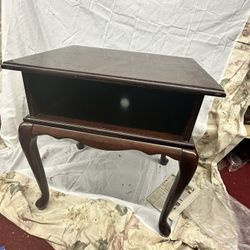 Bombay company TV stand