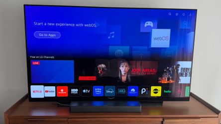 LG - 65” Class C1 Series OLED 4K UHD + Bose Soundbar