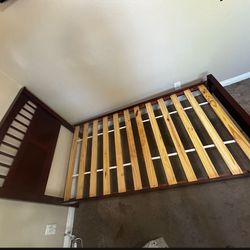 Set 2Bed size twin And Night Stand And Dresser With Mirror