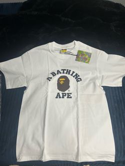 A Bathing Ape BAPE College Logo T-Shirt White Large and Medium