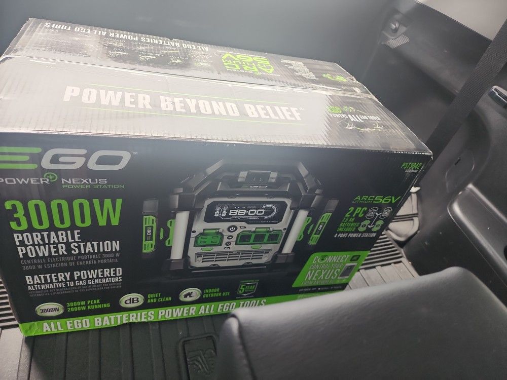 EGO PST3042 3000 Watt BatteryPowered Portable Generator Power Station ((2) 7.5 Ah Batteries