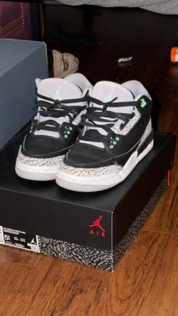 Jordan 3s