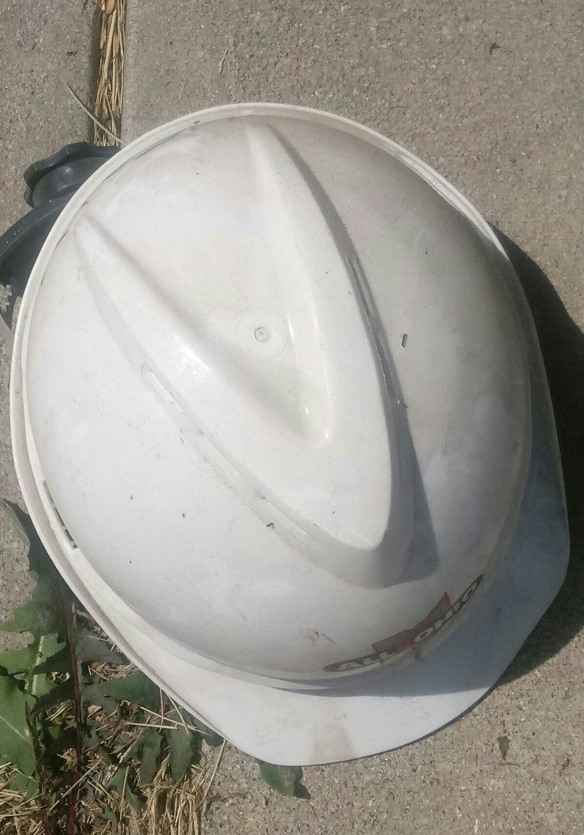2 hard hats