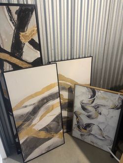 Decorative picture set