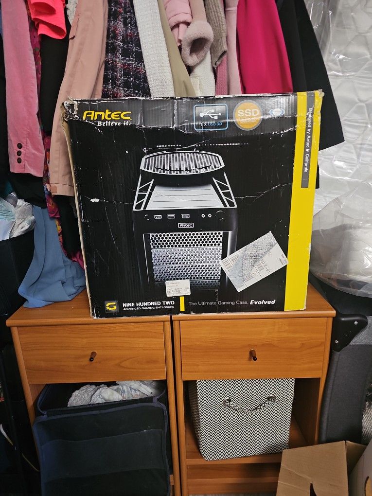 Antec Advanced Gaming Enclosure