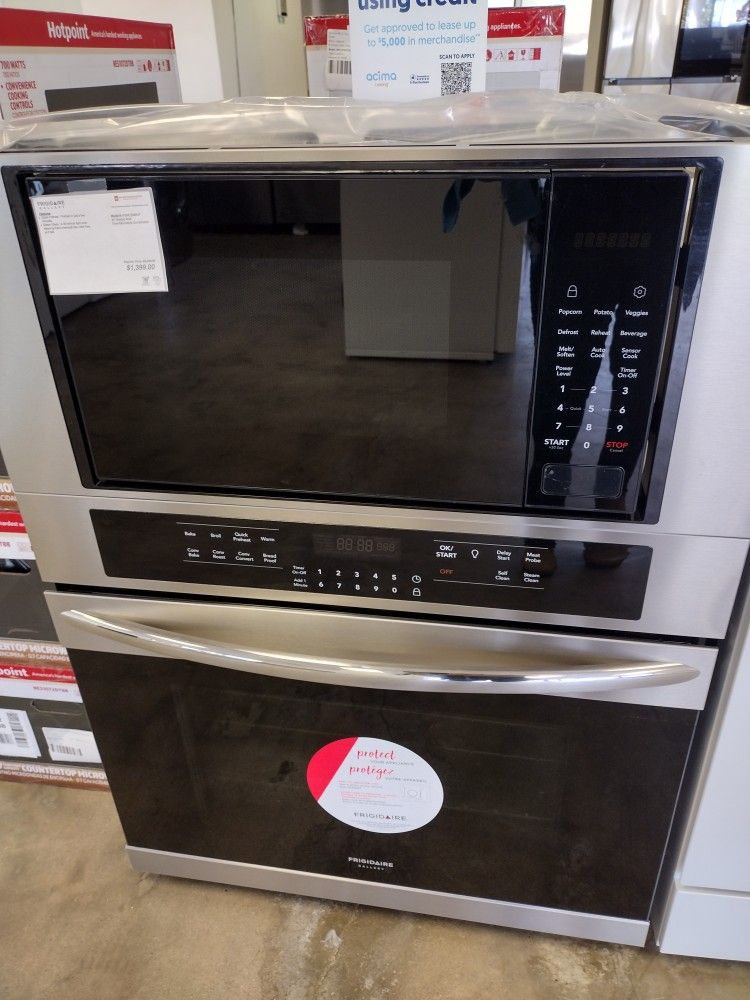FRIGIDAIRE OVEN/MICROWAVE CONBINATION