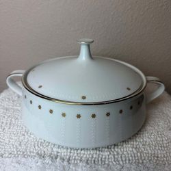 Vintage Noritake Victoria Vegetable Serving Bowl with Lid (Pattern 6528) 1028