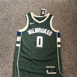 New Damian Lillard, Nike swingman jersey Hawks men’s size medium