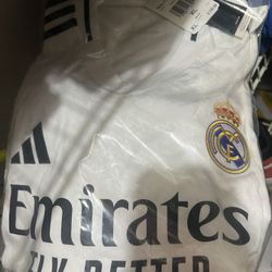 Adidas Real Madrid Jersey New Sealed 100% Authentic 