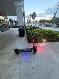 Hapali Electric Scooter with LED Lights