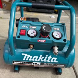 40V max XGT Brushless Cordless 2 Gallon 135 PSI Quiet Series Air Compressor, Rechargeable Battery, Tool Only