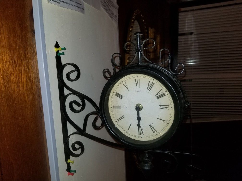 Station Double Sided Clock(Battery Operated)