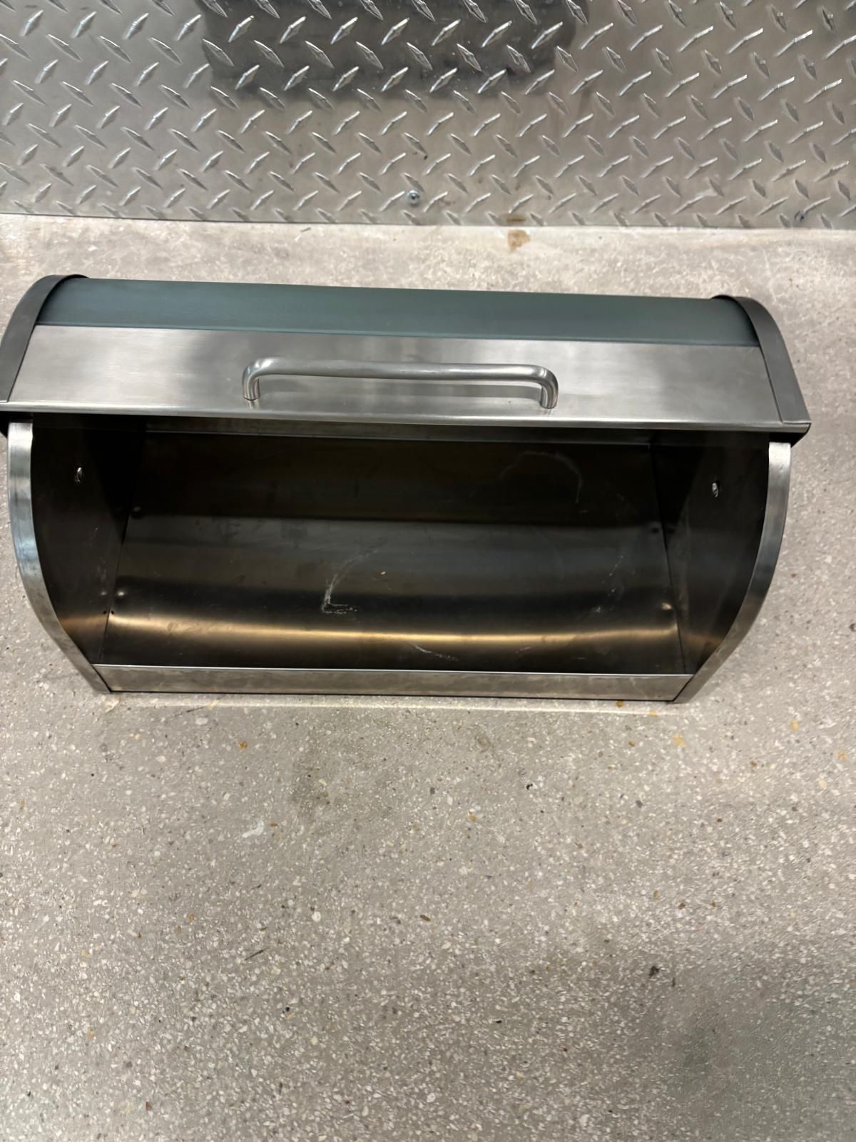 Breads and pastries glass & metal box … 16 “ wide , 9” depth , 9” high .. $20