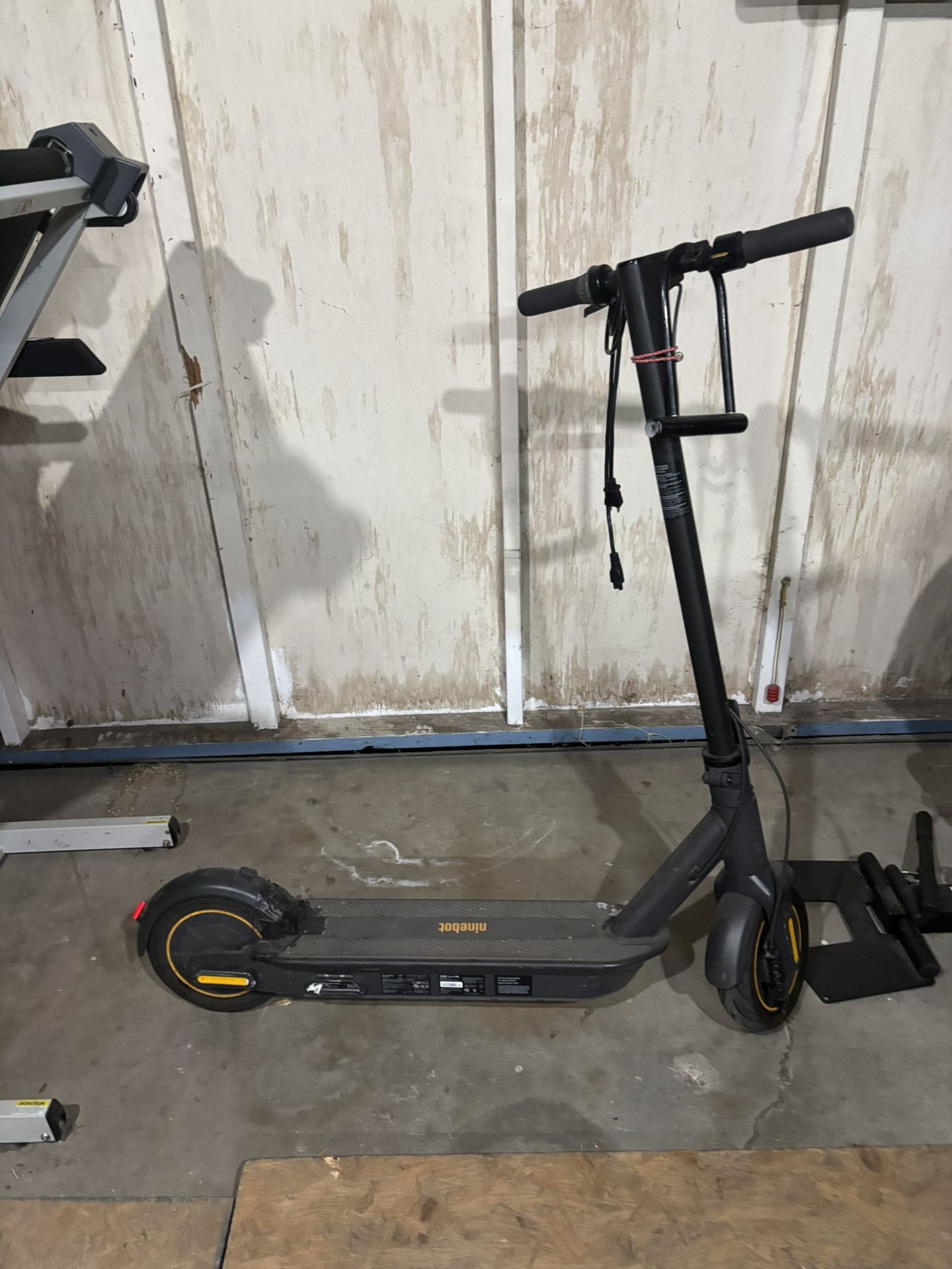 Segway Ninebot G30 Max Electric Scooter