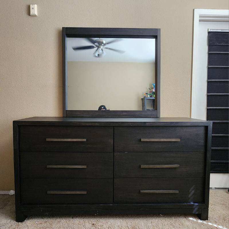 Living Spaces 6-drawer Dresser With Mirror (not Attached)