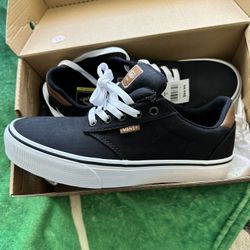 Brand New Vans Atwood Deluxe Men’s Size 8
