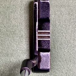 TaylorMade T.P.A. Model III Vintage Putter With N.O.S. “Pro Only” Grip