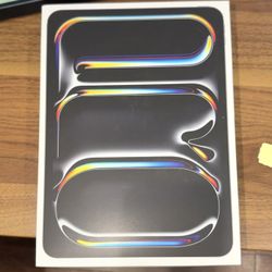 iPad Pro M5 Black 11” BRAND NEW