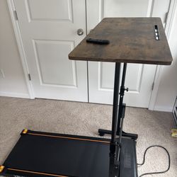 Treadmill Adjustable incline with adjustable Table