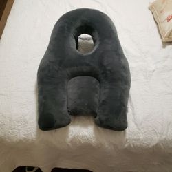 Pillow for eye surgery for adult